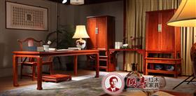明式無(wú)束腰畫(huà)案 /  明式大翹頭官帽椅 /  明式素身圓角柜-上柜 /  明式素身圓角柜-下柜